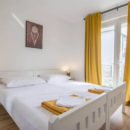 Nia - Dream Vacation In Biograd Apartman *