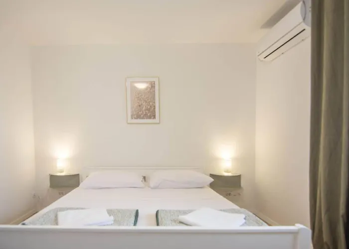 Nia - Dream Vacation In Biograd 아파트 *